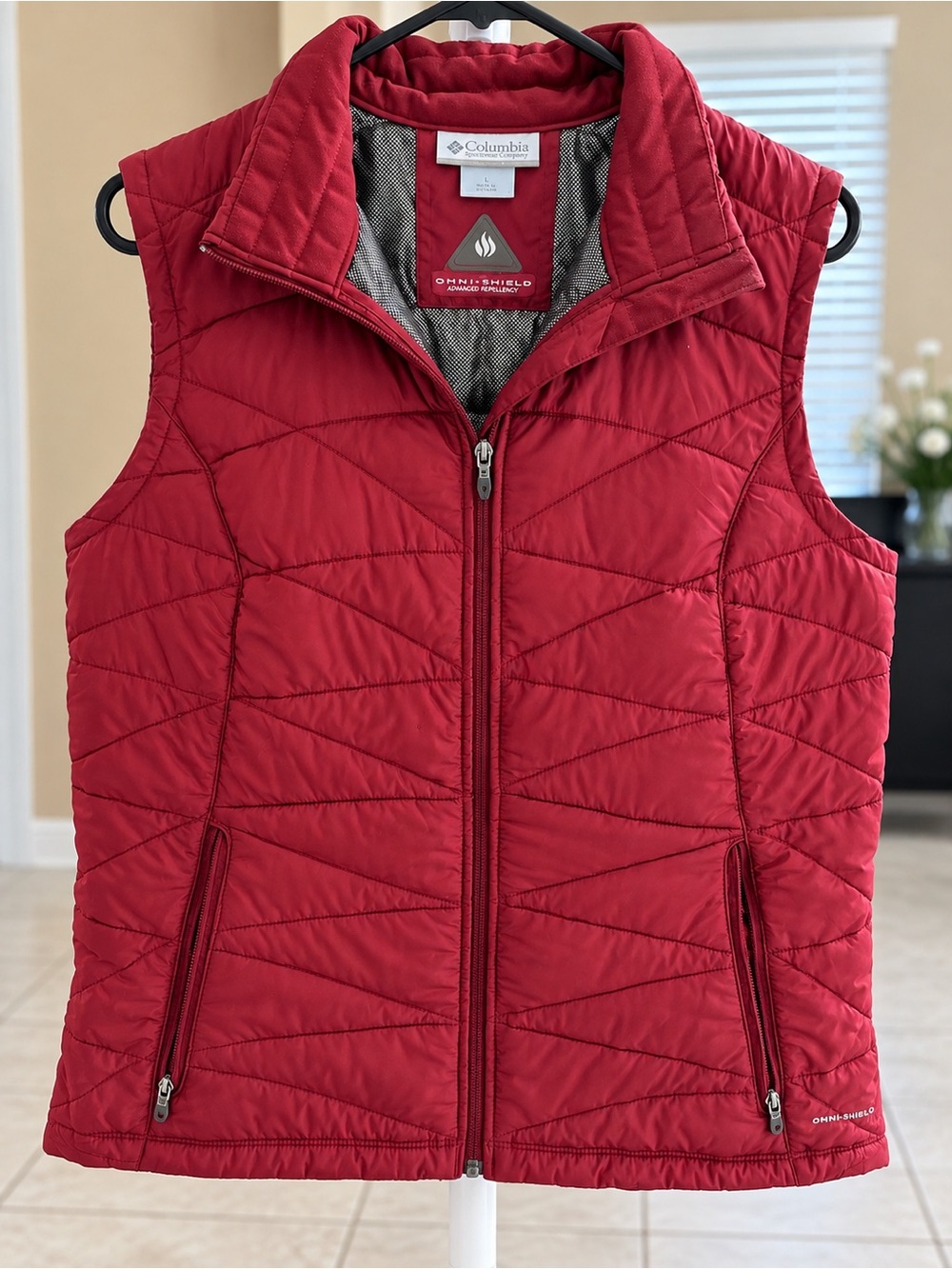 Columbia Red Quilted Women’s Insulated Vest